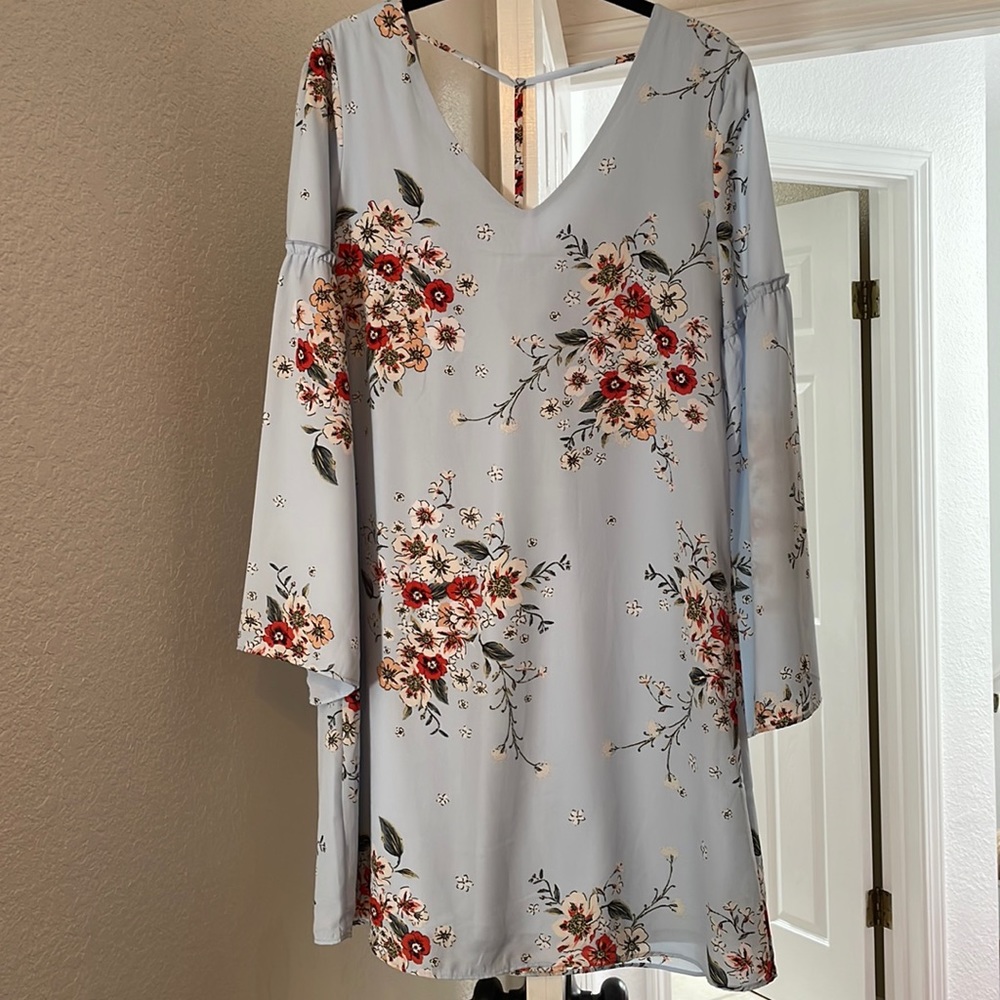 Wrangler Dress, size Medium woman’s. Light Blue